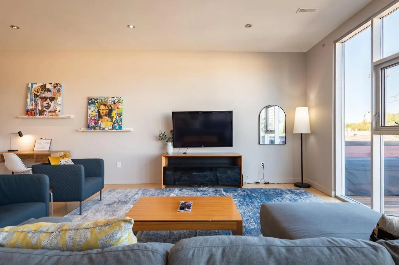 Captivating Quinpool Loft With Massive Terrace Apartment Halifax