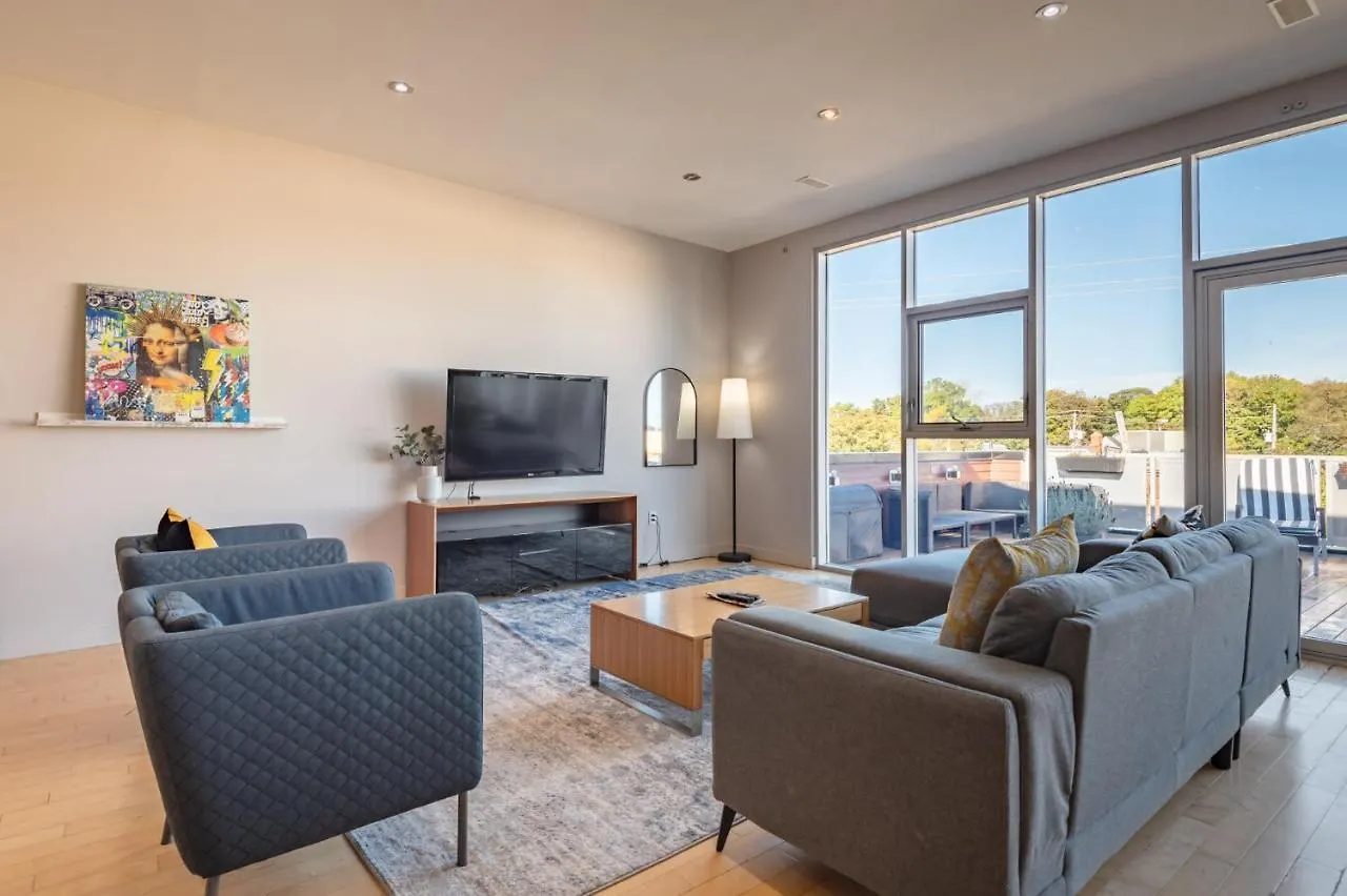 Captivating Quinpool Loft With Massive Terrace Apartment Halifax 0*,  Canada